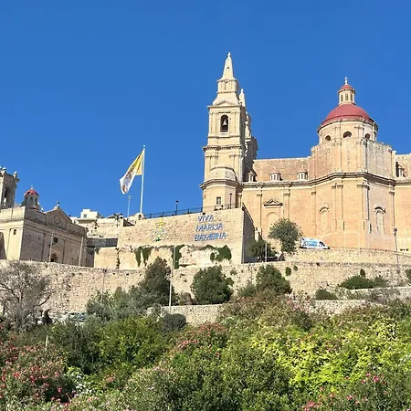 Joyful Apartament Mellieħa